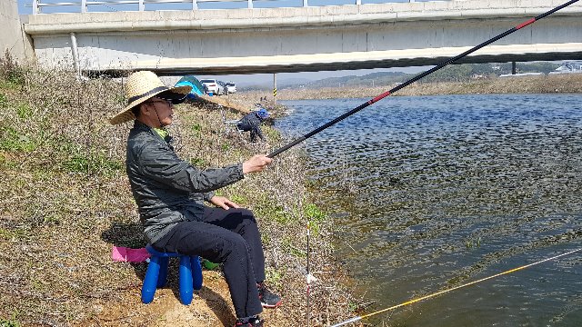 히람신우회낚시대회 (10).jpg